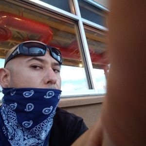 Meet your Posher, Adan